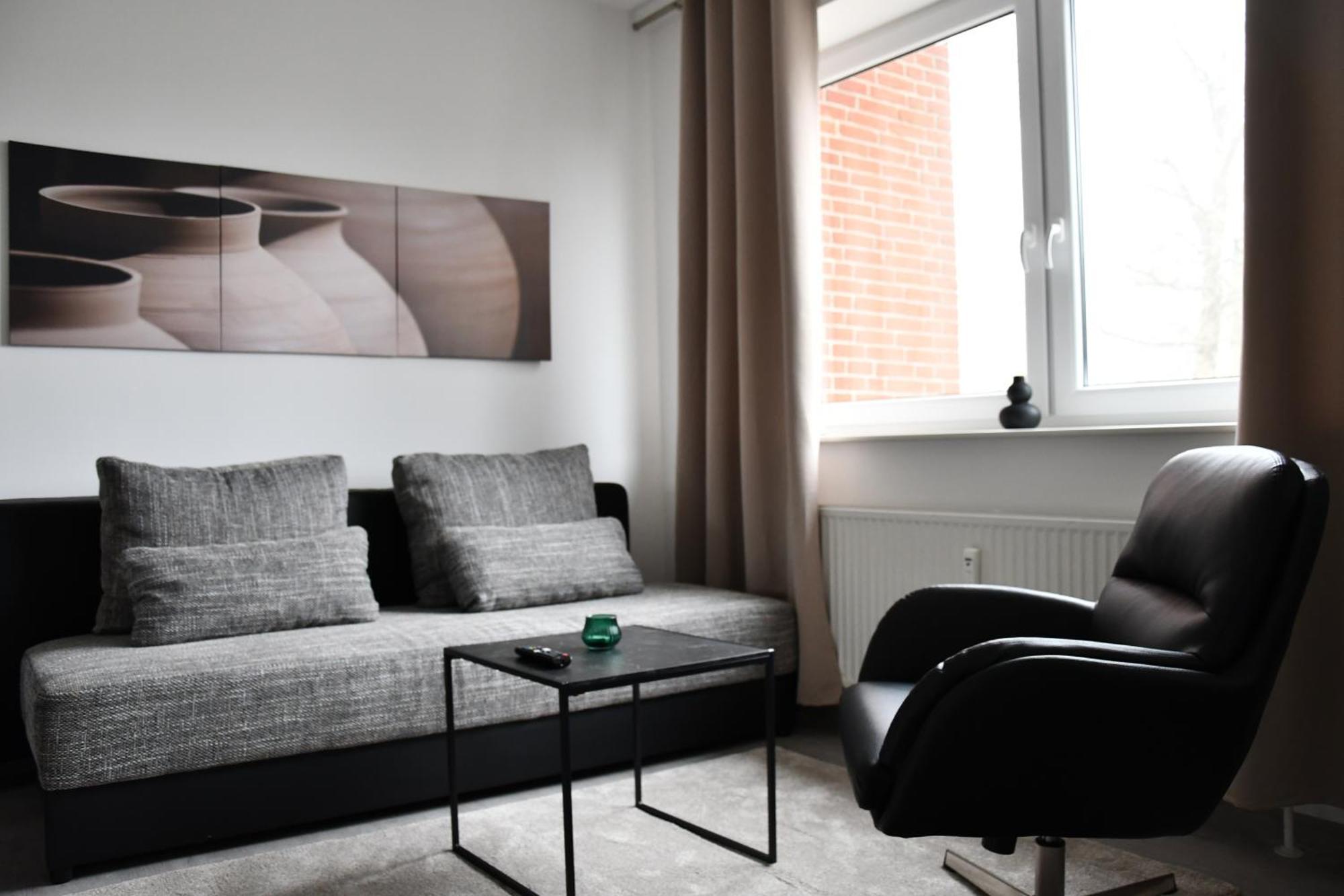 Vicky'S Ferienwohnung Am Friedheim Flensburg Exteriör bild